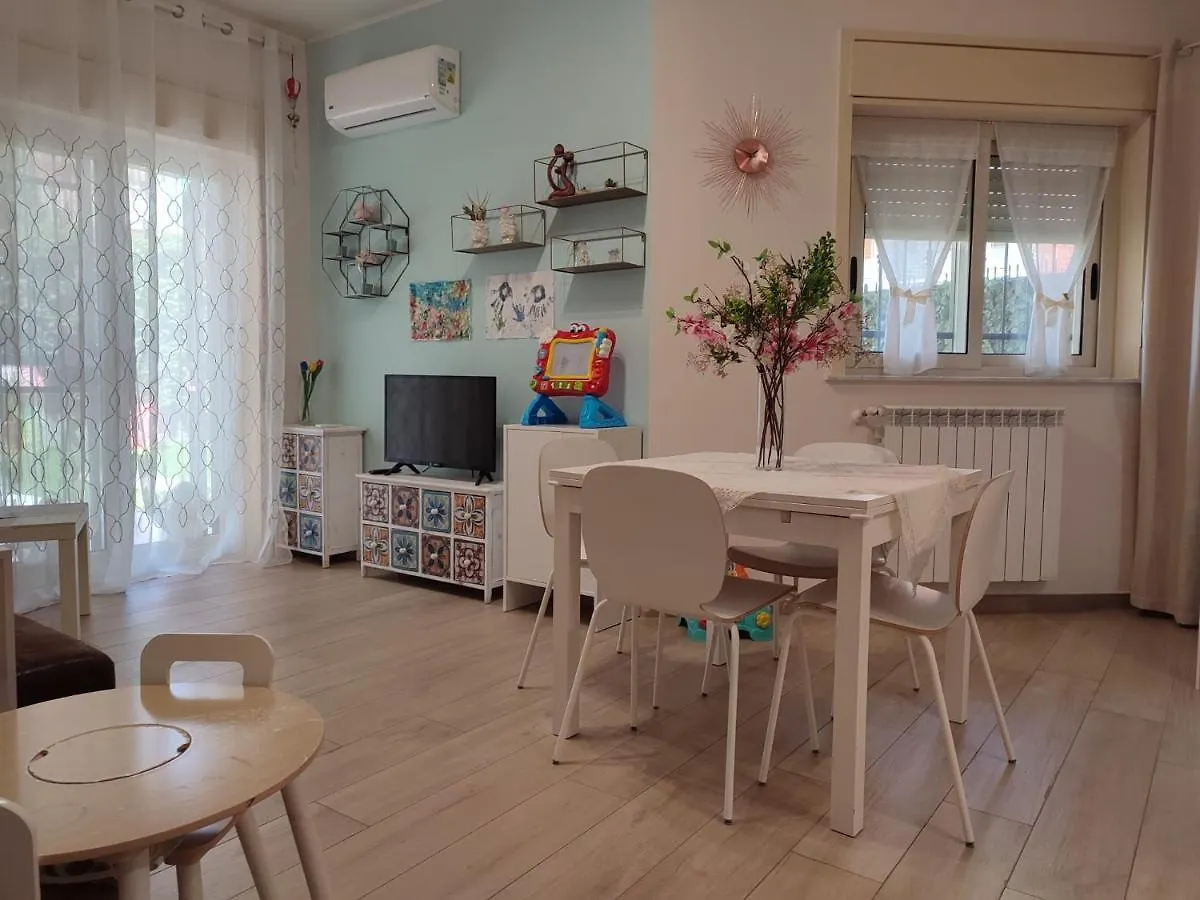 Appartamento Incantevole Con Parcheggio E Giardino Catania