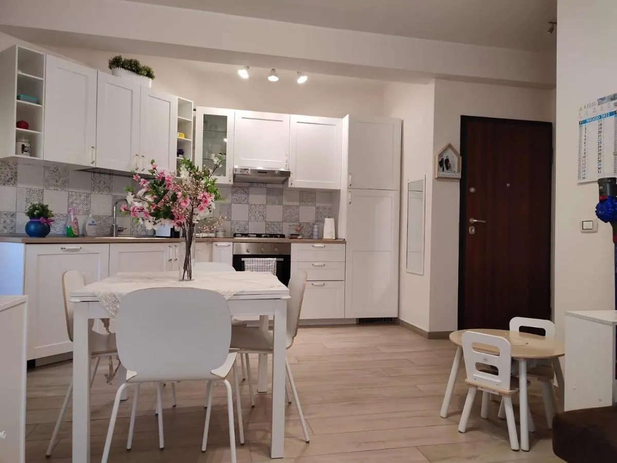 Apartment Appartamento Incantevole Con Parcheggio E Giardino Catania